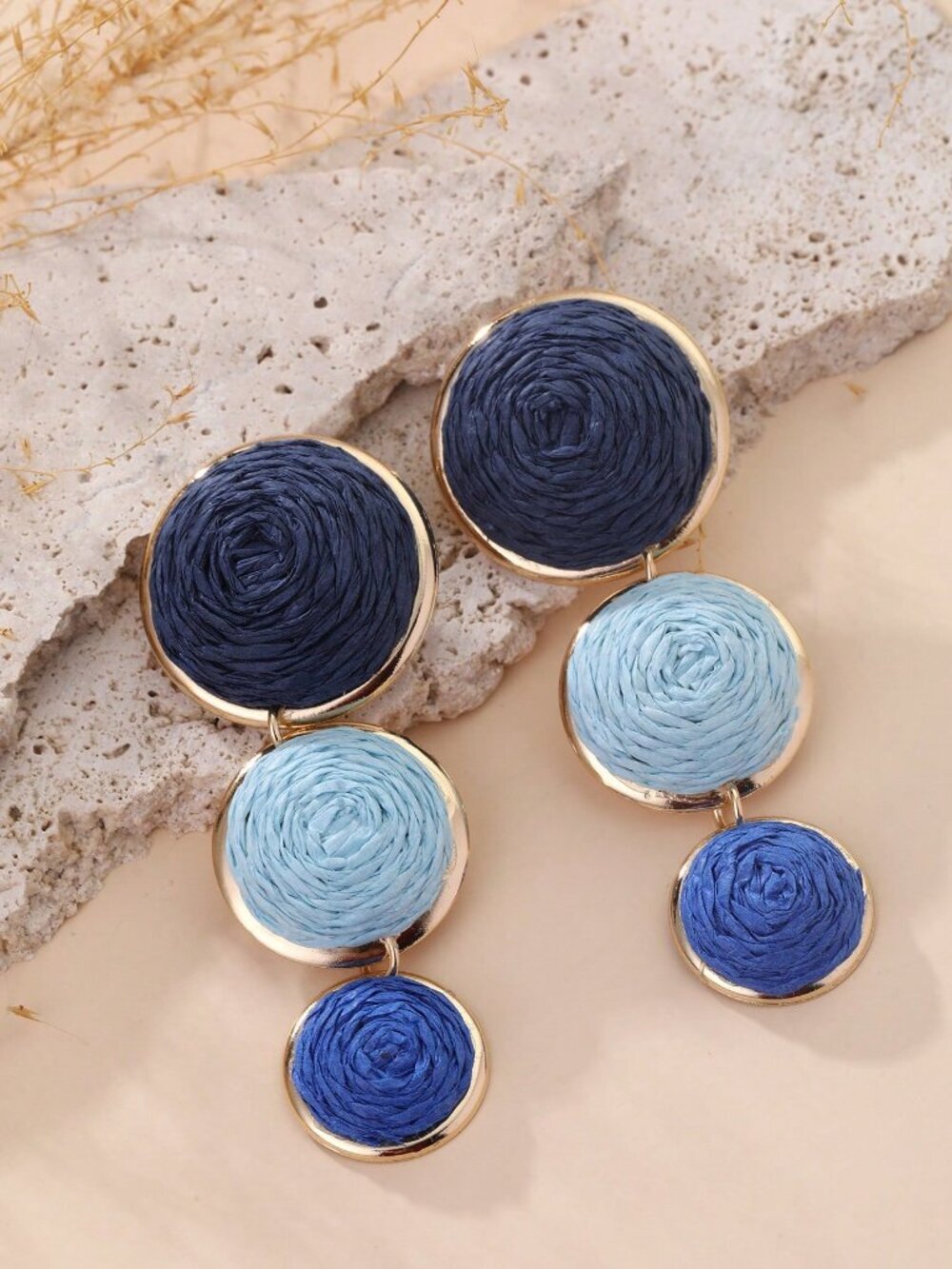 Blue Casual Women's Ombre Geometric Woven Paper Yarn Earrings
